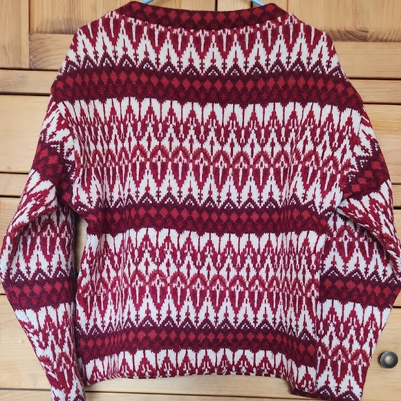Elan Red and White Patterned Sweater - Picture 2 of 4